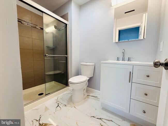 Building Photo - 4405 Waterperry Ct