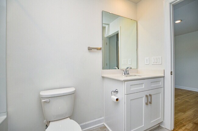 Building Photo - 266 Tiger Lily Dr