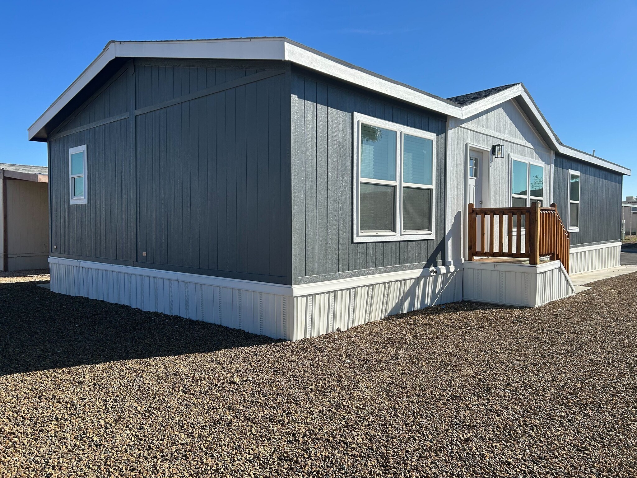 Building Photo - 2627 S Lamb Blvd