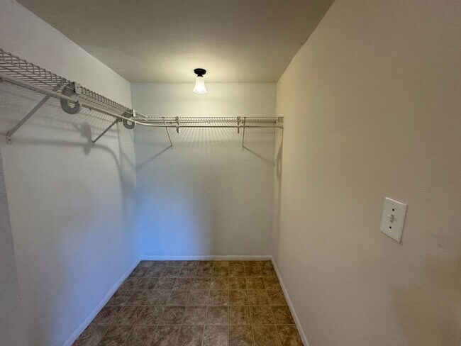 Building Photo - 4575 S Texas Ave