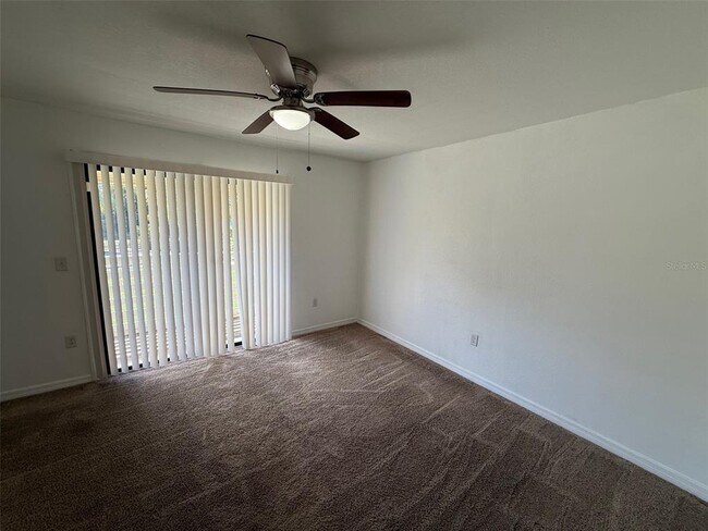 Building Photo - 22710 Watersedge Blvd