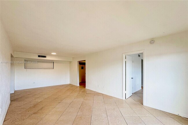 Building Photo - 7410 SW 82nd St