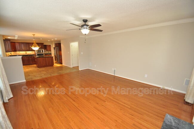 Building Photo - 2307 Fordcrest Dr