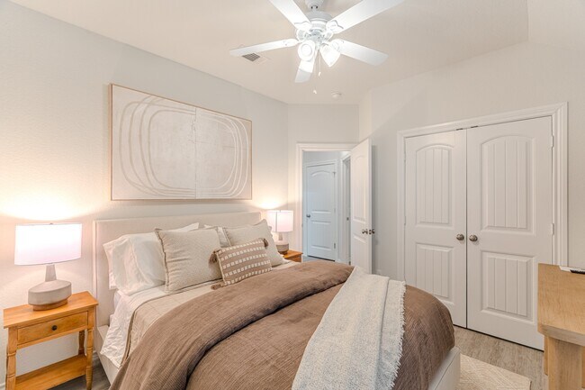 Building Photo - 130 Pioneer Canyon Pl