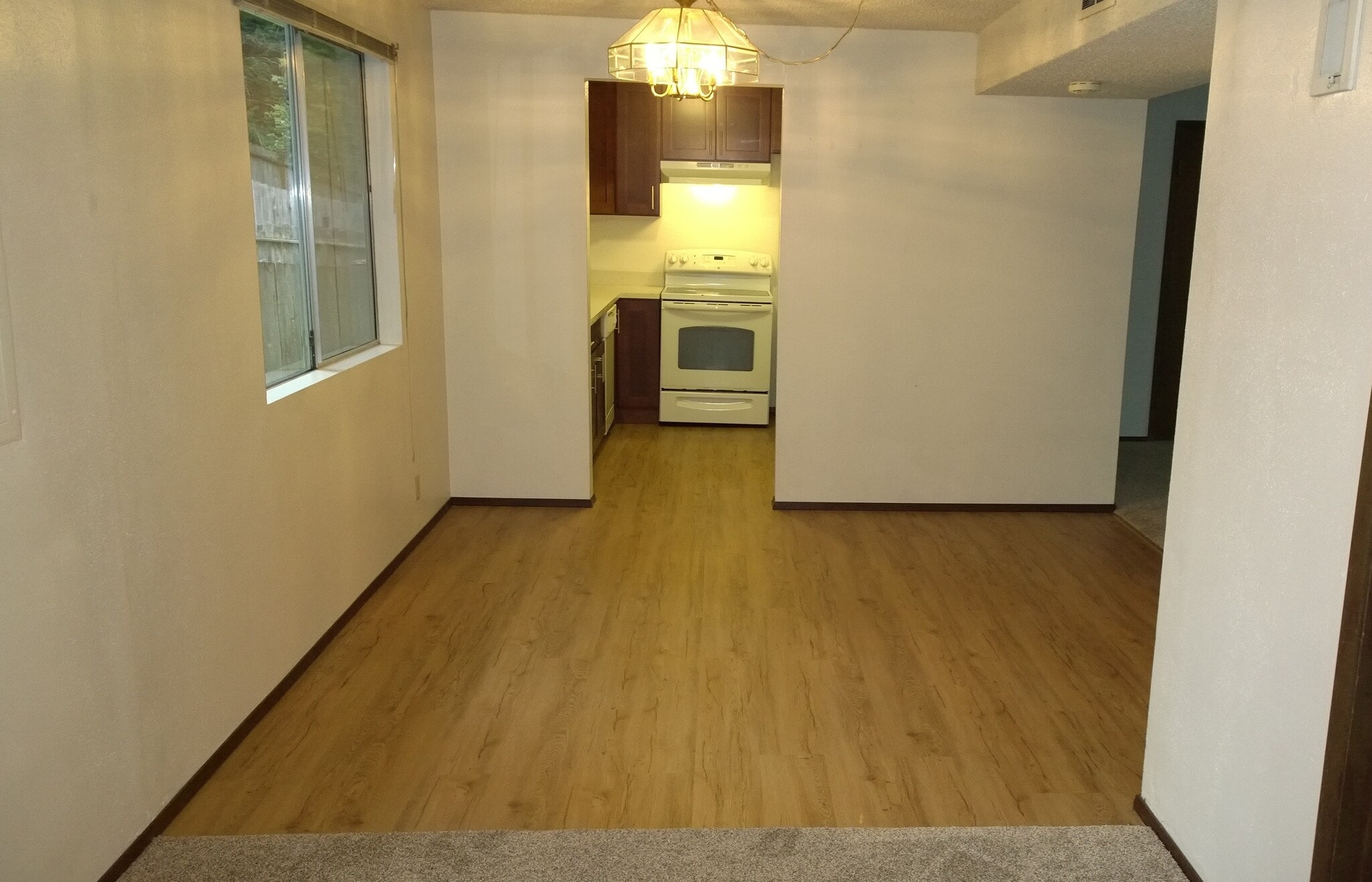 Dining room - 271 146th Pl NE
