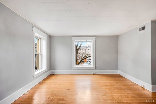 Building Photo - 22 Jordan St