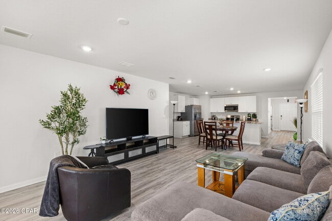 Building Photo - 5072 Windrow Way