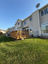 Building Photo - 921 Mesa Dr