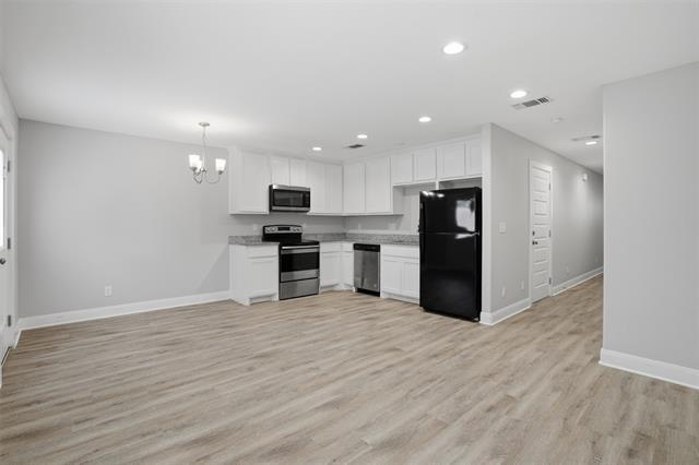 Building Photo - 1022 W Shepherd St