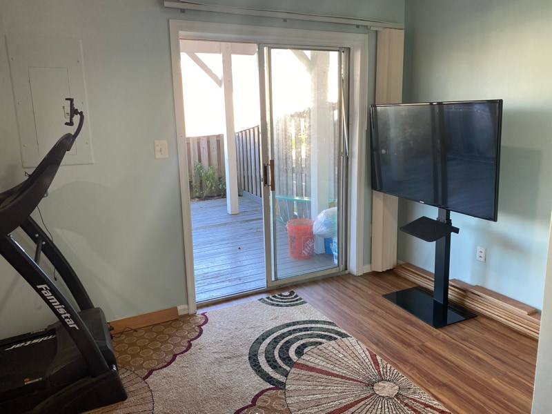 Building Photo - 322 Kirby St