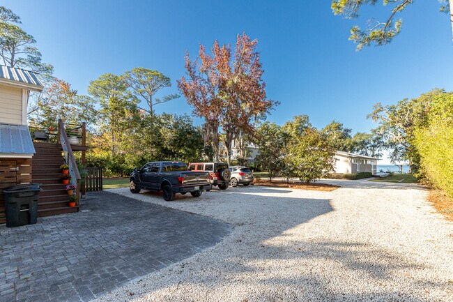 Building Photo - 1674 J D Miller Rd