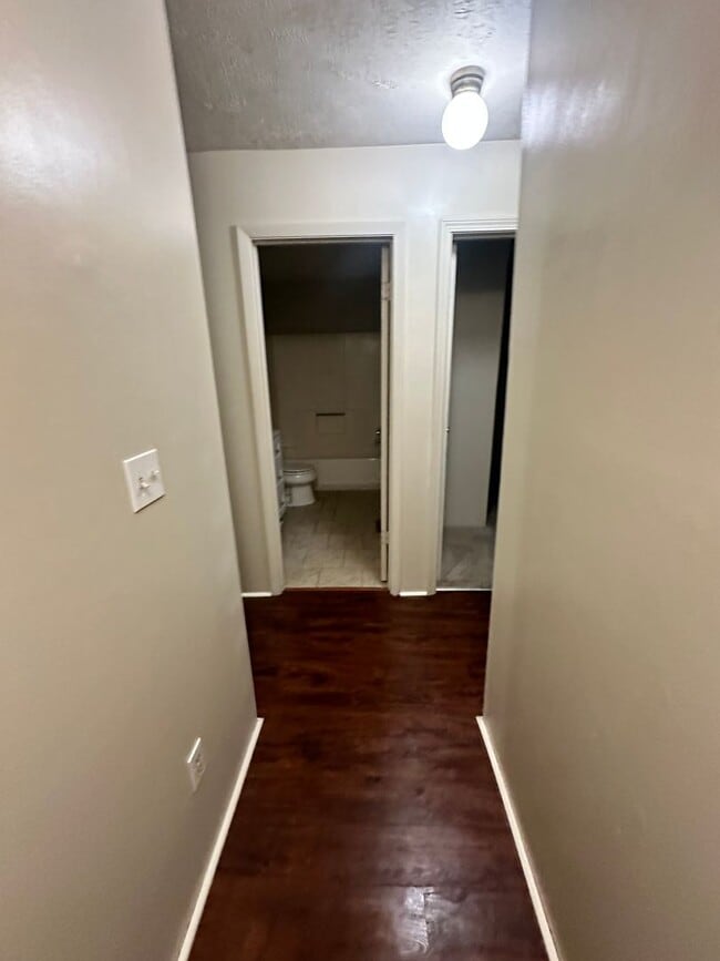 Building Photo - 144 Clover Valley Cir