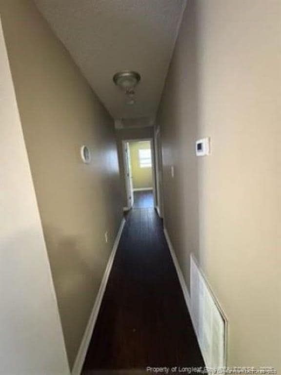 Building Photo - 1937 Bain Dr