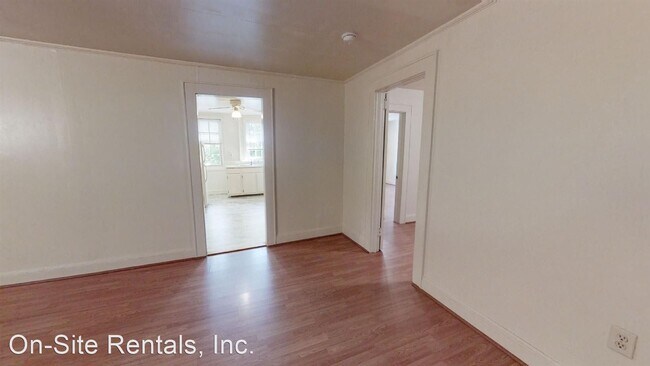 Building Photo - 2 br, 1 bath House - 5463 Trade St