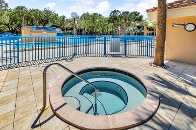 Building Photo - 15533 N Miami Lakeway