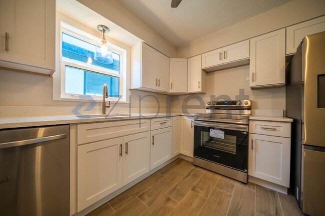 Building Photo - 7338 Coquina Way