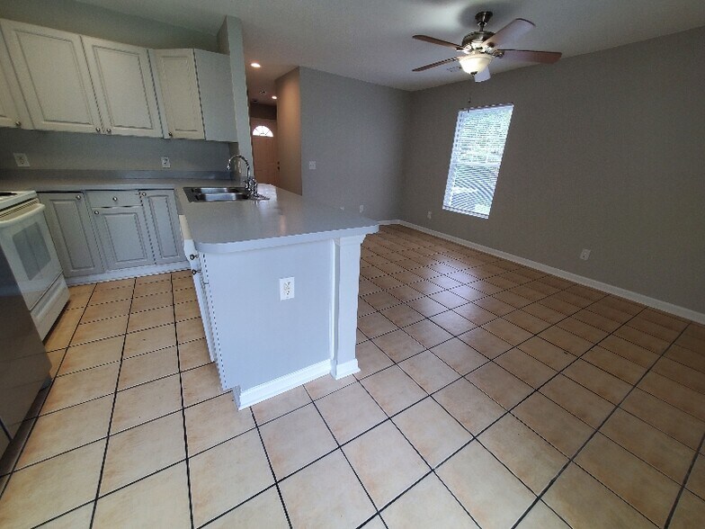 Building Photo - 4093 Mica Ave