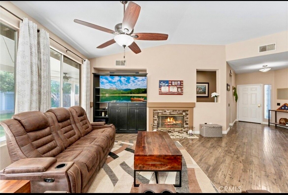 Building Photo - 27351 Eagles Nest Dr