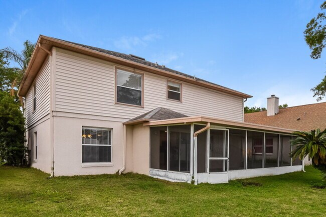 Building Photo - 985 Eagles Forrest Dr