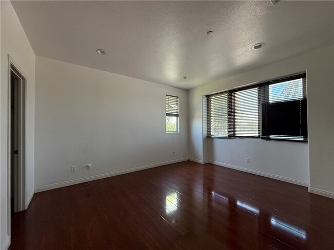 Building Photo - 11120 Legion Dr