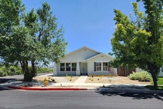 Building Photo - Home For Rent in Arbor Gardens-Gardnerville