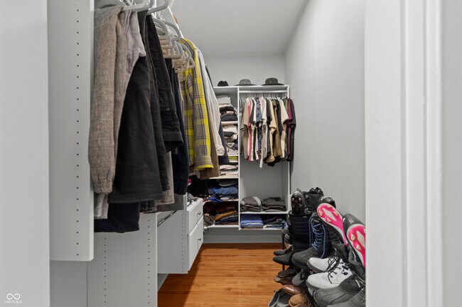 Building Photo - 1401 Marlowe Ave