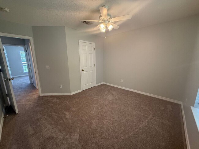 Building Photo - Pace - Spencer Oaks Landing - 4 bedroom, 2 bath w/ lawn care included
