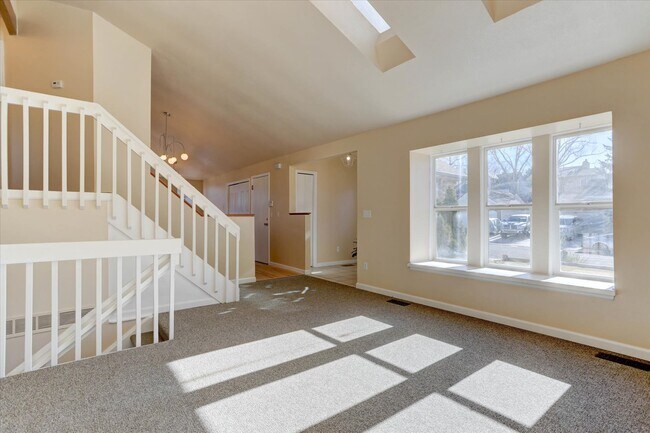 Building Photo - 13553 W 65th Pl