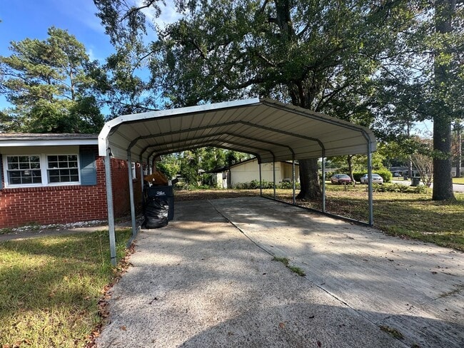 Building Photo - 3 bedrooms - West Augusta Rental – (30909)...