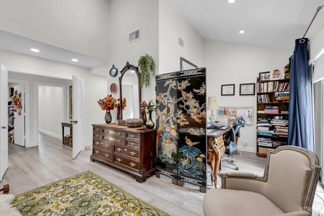 Building Photo - 22922 Ironwedge Dr