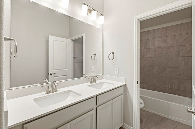 Building Photo - 2213 Cherrybark Trl