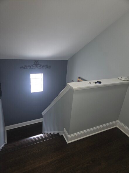 Building Photo - 3639 W 69th Pl