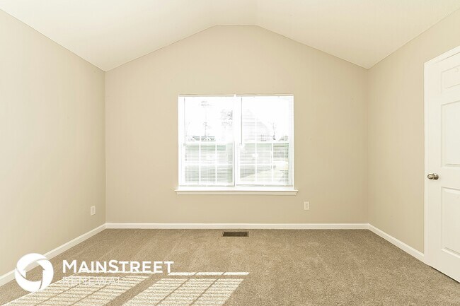 Building Photo - 2811 Amerson Way