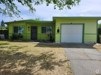 Building Photo - Beautiful Home for Rent in Quiet Woodland ...