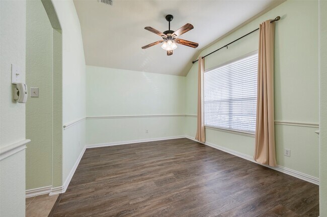 Building Photo - 12305 Durango Root Dr