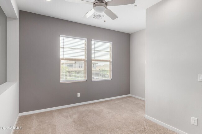 Building Photo - 1848 S Follett Way