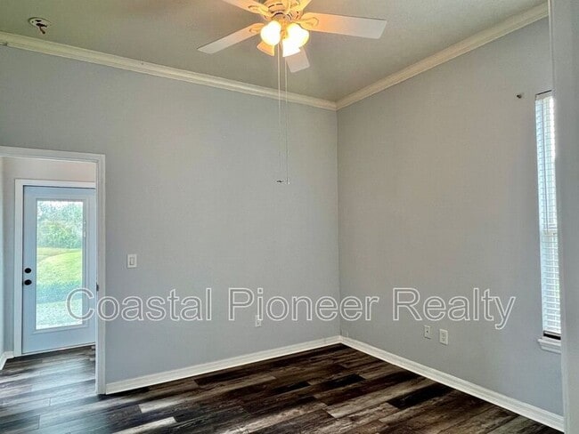 Building Photo - 18111 Sugar Brooke Dr