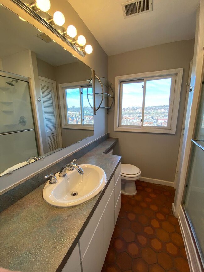 Building Photo - 97 Pius St