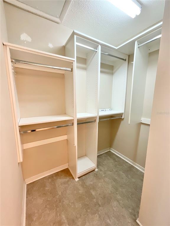 Building Photo - 2913 Longbrooke Way