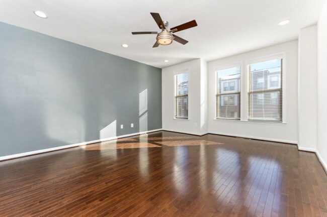 Building Photo - 24471 Juniper Wood Terrace