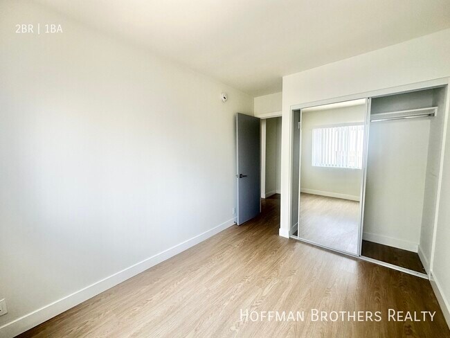 Building Photo - 1811 Tamarind Ave Los Angeles, CA 90028
