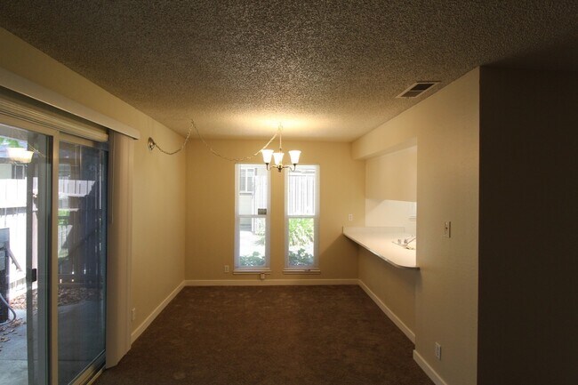 Building Photo - Concord 3 bedroom 2 bath condo updated bat...