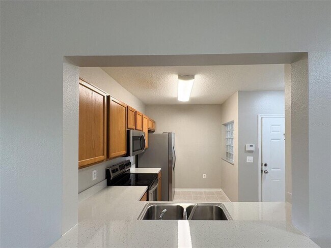 Building Photo - 9529 Newdale Way