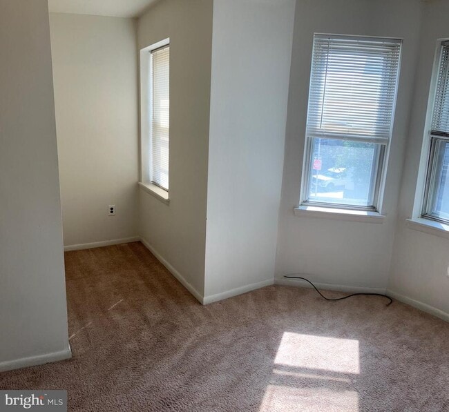 Building Photo - 745 S 22nd St