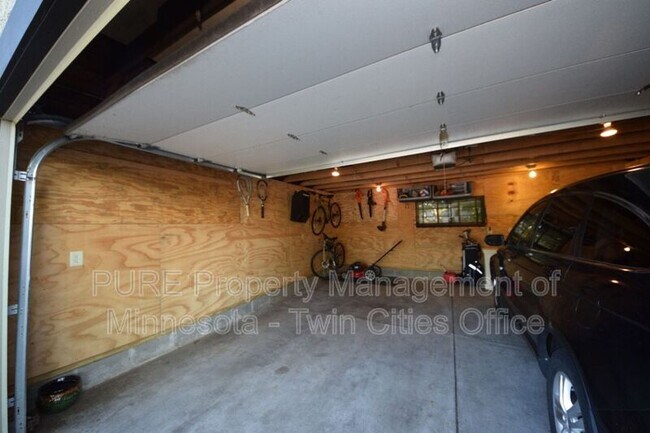 Building Photo - 4201 2nd Ave S