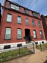 Building Photo - 2317 Indiana Ave
