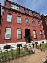Building Photo - 2317 Indiana Ave