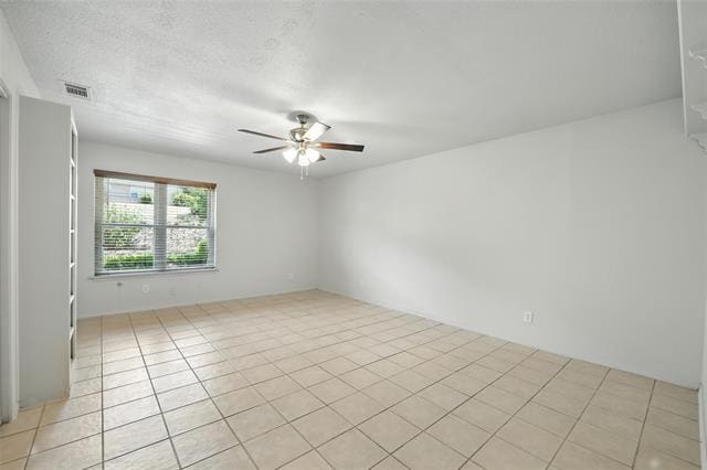 Building Photo - 8832 Sandcastle Ct