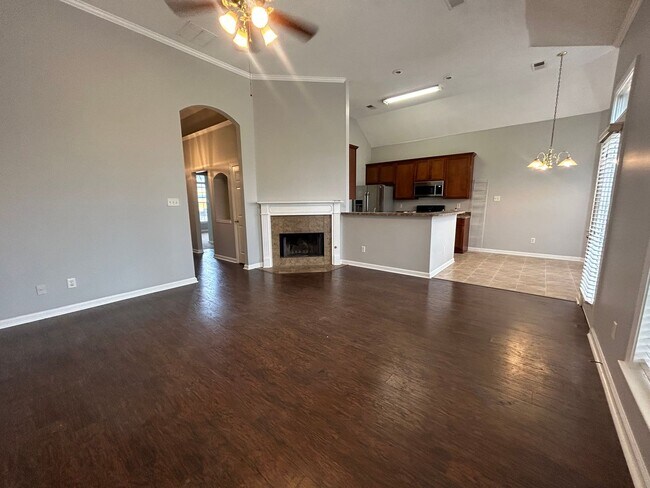 Building Photo - 9204 Acadia Pl