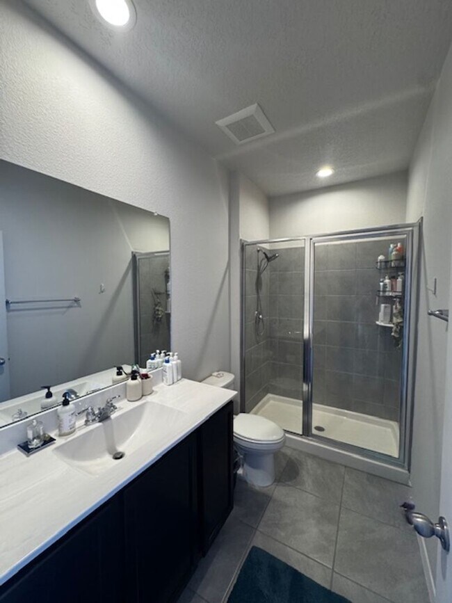 Building Photo - Newer 3 Bed / 2 Bath Home (Built 2024) in Los Lunas